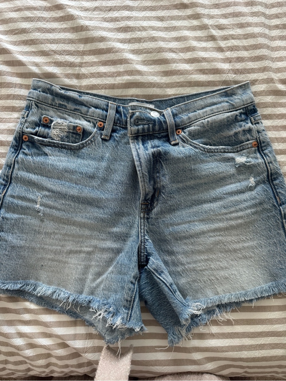 Pistola Cut Off Jean Shorts